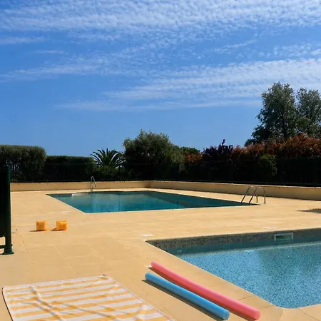 Le Grand Jardin D'azur - - 130 M2 Jardin, Piscine, Parking - 6-8 Personnes *