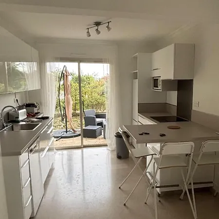 Le Grand Jardin D'azur - - 130 M2 Jardin, Piscine, Parking - 6-8 Personnes Antibes